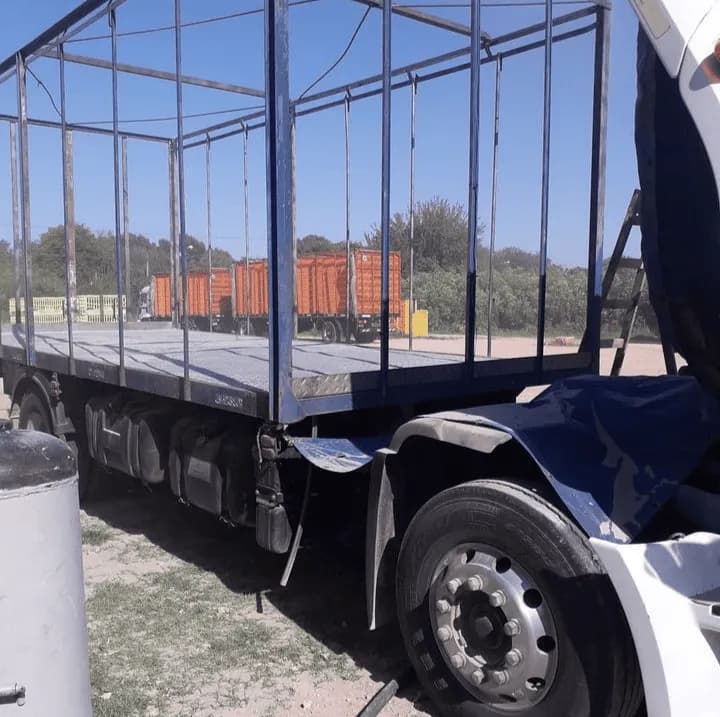 Camión antes del arenado - Zona Norte