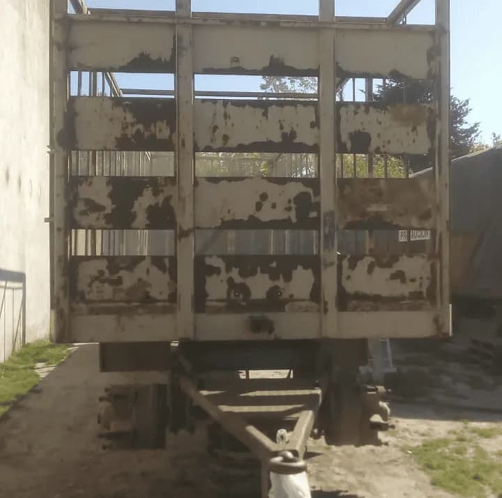 Camión antes del arenado - Zona Oeste